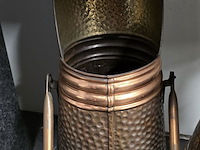 Lot 98 - koperen koolkitten 2 stuks - afbeelding 2 van  3