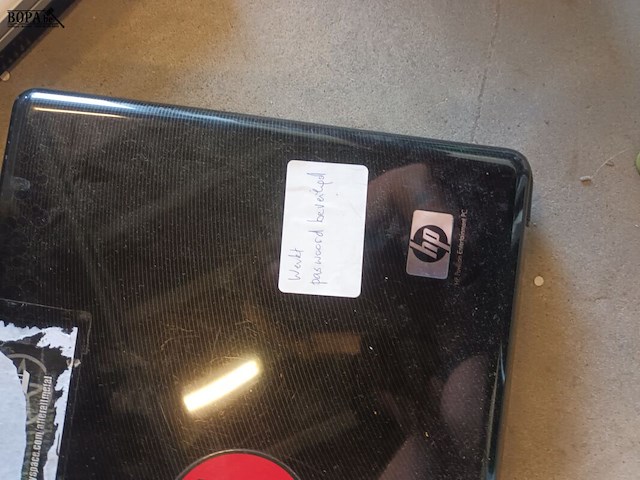 Lot 98 - laptops en tassen. 6 stuks - afbeelding 5 van  9