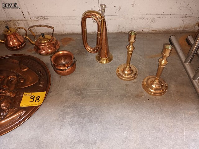 Lot 98 - lot koperwerk. 10 stuks - afbeelding 2 van  4