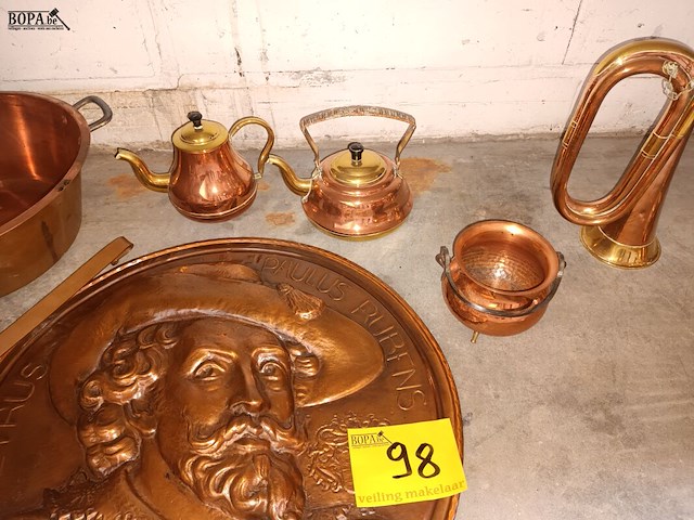 Lot 98 - lot koperwerk. 10 stuks - afbeelding 3 van  4