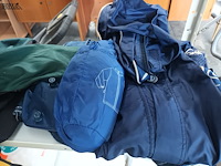 Lot 98 - outdoor materiaal. 7 stuks - afbeelding 2 van  4
