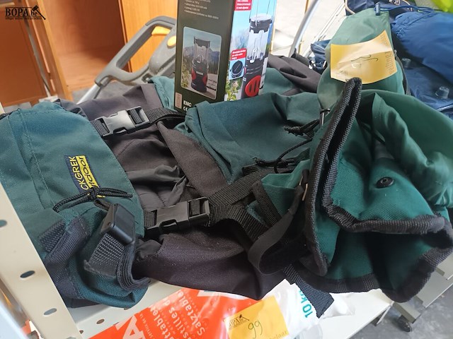 Lot 98 - outdoor materiaal. 7 stuks - afbeelding 4 van  4