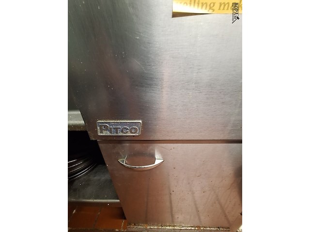 Lot 98 - professionele friteuse pitco - afbeelding 2 van  2