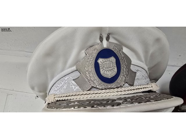 Lot 98 - roemenië 4 kepies - afbeelding 3 van  5