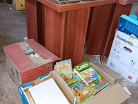 Lot 98 - tafeltje. 4 stuks - afbeelding 1 van  2