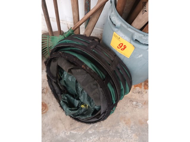 Lot 98 - tuinmateriaal - afbeelding 4 van  7