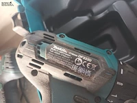 Lot 99 - accu schroefmachine makita - afbeelding 4 van  5
