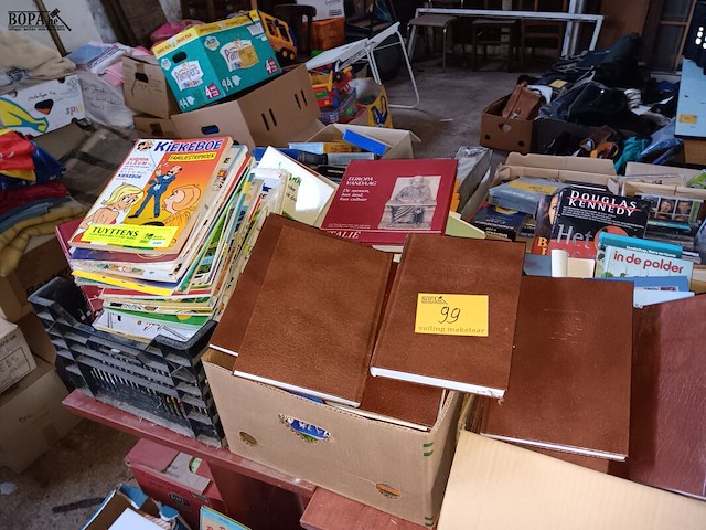 Lot 99 - boeken - afbeelding 1 van  5