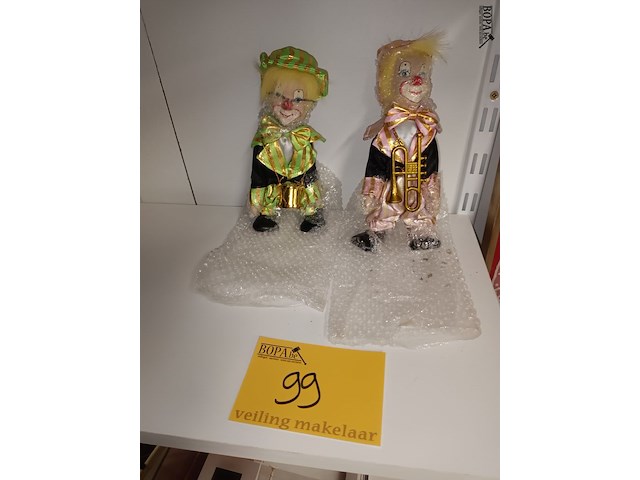 Lot 99 - clown popjes. 2 stuks - afbeelding 1 van  3