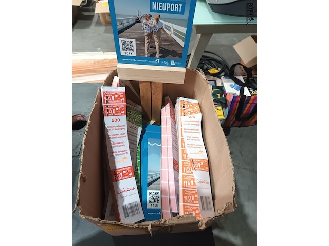 Lot 99 - consumptiebonnen - afbeelding 2 van  4