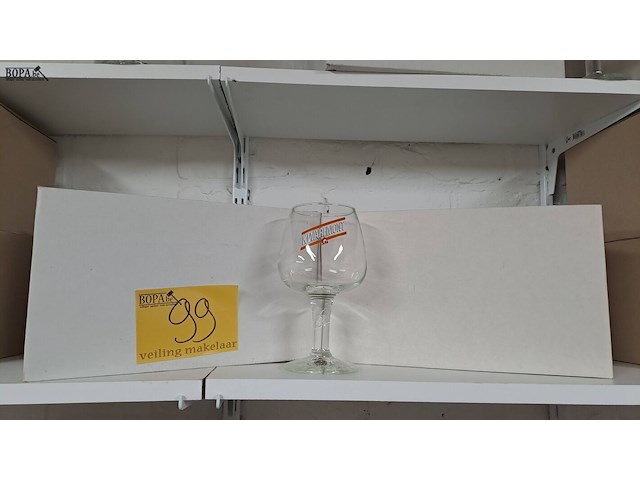 Lot 99 - kwaremont glazen 12 stuks - afbeelding 2 van  2