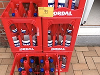 Lot 99 - leeggoed en plat water - afbeelding 4 van  4