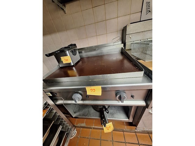 Lot 99 - professionele bakplaat - afbeelding 2 van  2