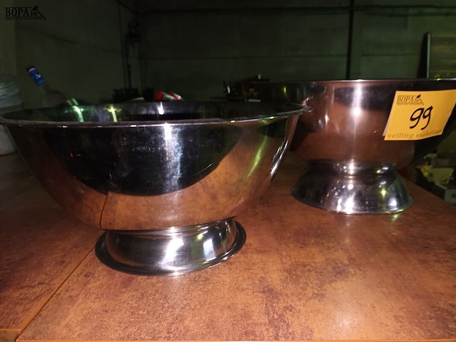 Lot 99 - ronde inox ijsemmers. 2 stuks - afbeelding 3 van  4