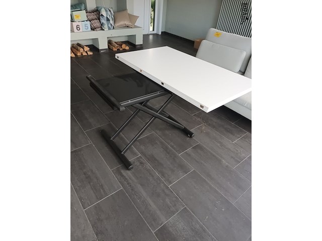 Lot 99 - ruimtebesparende tafel - afbeelding 3 van  5