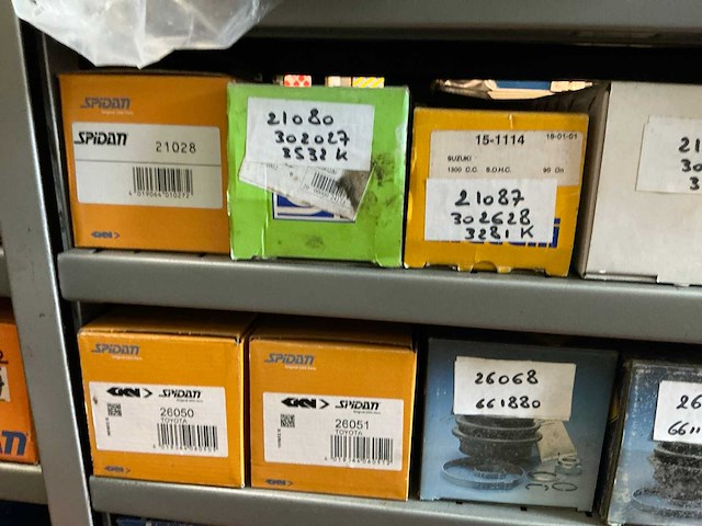 Lot aandrijvingsonderdelen - afbeelding 4 van  27