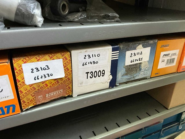 Lot aandrijvingsonderdelen - afbeelding 19 van  27