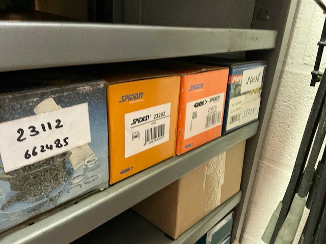 Lot aandrijvingsonderdelen - afbeelding 20 van  27