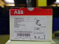 Lot abb - afbeelding 4 van  10