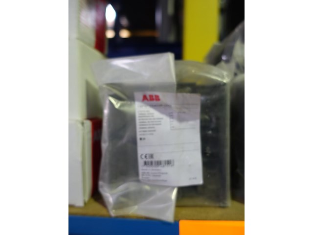 Lot abb - afbeelding 7 van  10