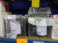 Lot abb - afbeelding 9 van  10