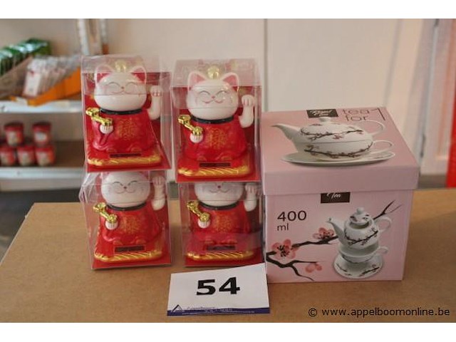 Lot accessoires plus theepot - afbeelding 1 van  1