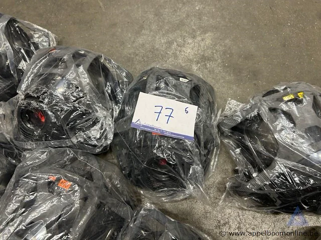 Lot ademluchtmaskers dräger fps 7000, met spin - afbeelding 1 van  2