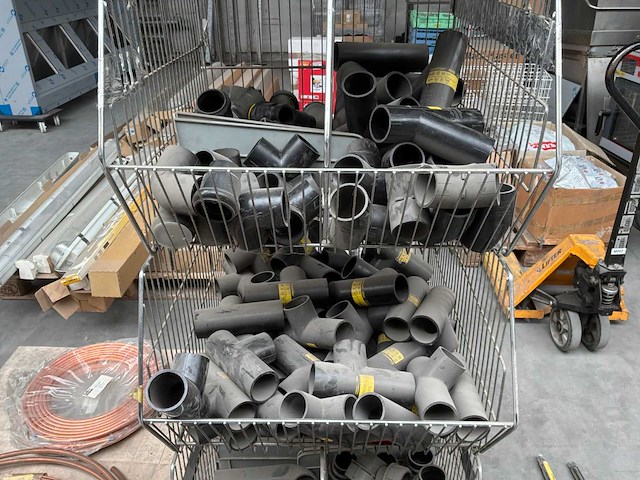 Lot afvoer pvc koppelstukken + lasapparaat - afbeelding 3 van  5