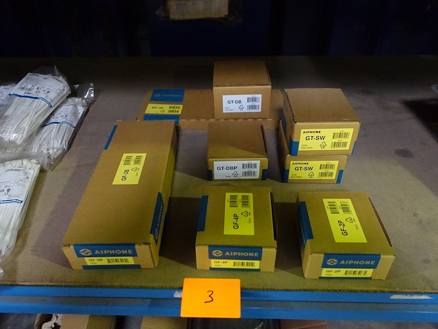 Lot aiphone - afbeelding 1 van  8