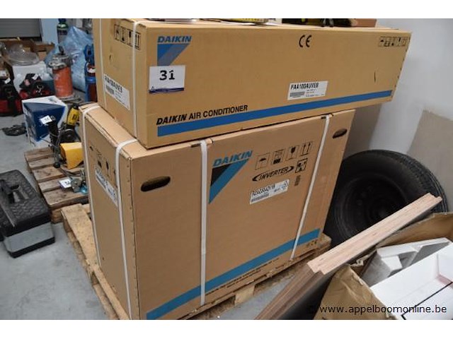 Lot airconditioners, daikin, wo. faa100auveb en rzag50a2v1b, werking niet gekend - afbeelding 1 van  3