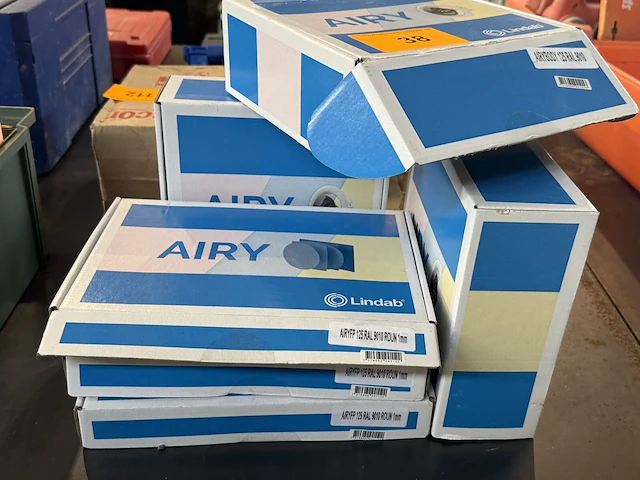Lot airy toebehoren - afbeelding 3 van  4