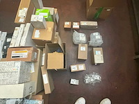 Lot allerlei autoonderdelen - afbeelding 10 van  11