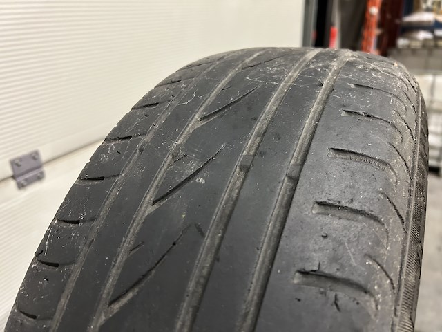 Lot alu-velgen + banden (4st) - afbeelding 4 van  5