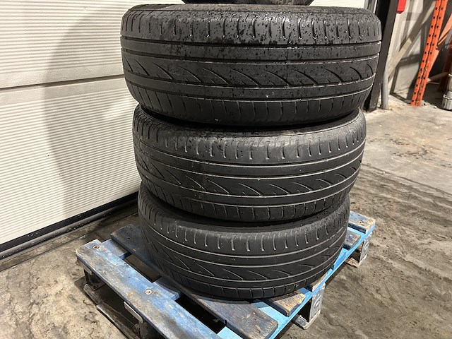 Lot alu-velgen + banden (4st) - afbeelding 5 van  5