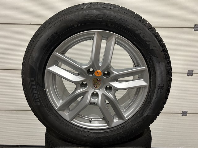 Lot alu-velgen + winterbanden porsche (4st) - afbeelding 2 van  5
