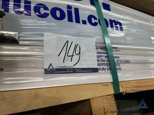 Lot aluminium composiet panelen van het merk alucoil, type larson fr anodic brushed glossy. de panelen hebben afmetingen van 4 x 1500 x 6000 mm - afbeelding 5 van  5