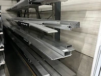 Lot aluminium profielen en staven, diverse types en afmetingen