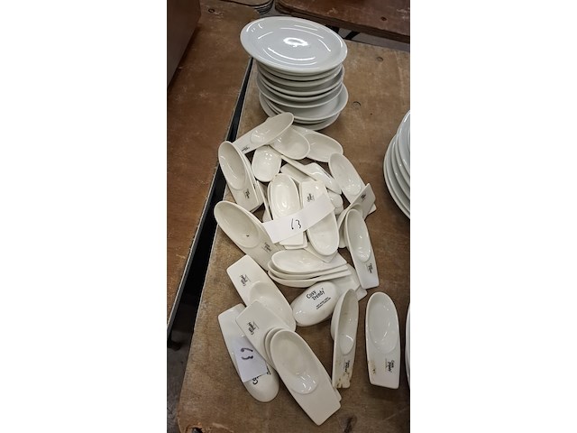 Lot amuzelepels en bordjes - afbeelding 1 van  1