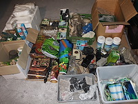 Lot aquarium- en reptielbenodigdheden - afbeelding 1 van  4