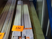 Lot armaturen met lampen - afbeelding 1 van  1