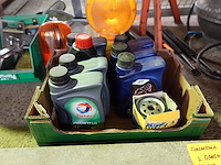 Lot autobenodigheden en assen voor aanhangwagen - afbeelding 8 van  16