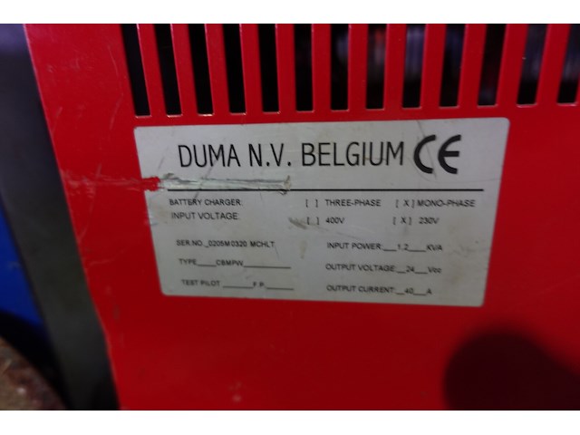 Lot autobenodigheden en assen voor aanhangwagen - afbeelding 9 van  16