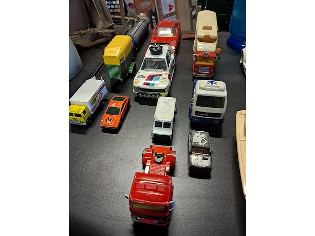 Lot auto's 12 st - afbeelding 1 van  3