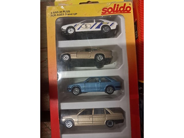 Lot auto's in verpakking nieuw in metaal - afbeelding 7 van  7