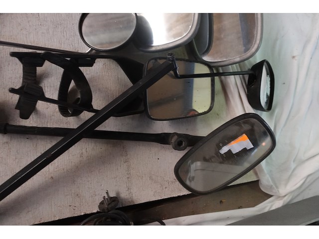 Lot autospiegels - afbeelding 4 van  4