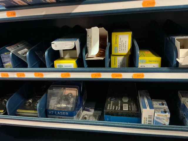 Lot autoverlichting - afbeelding 4 van  12