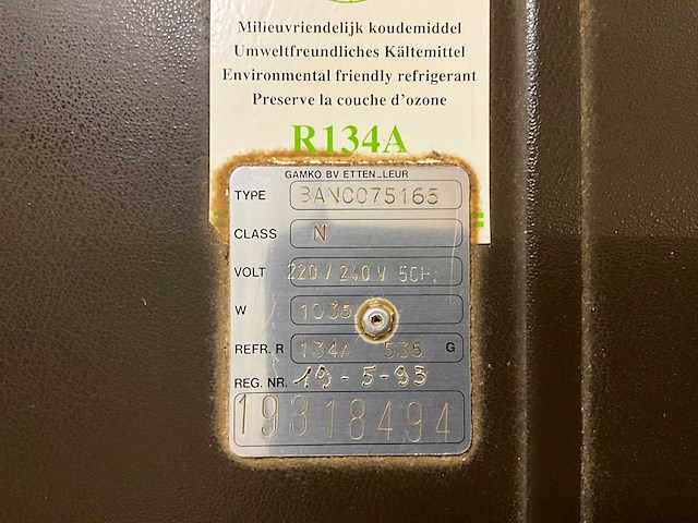 Lot bakkerij: waterdoseersysteem - waterkoeler - ei-spuitinstallatie - afbeelding 5 van  8