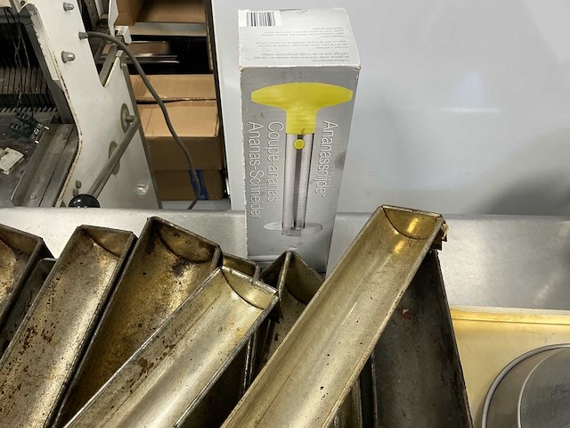 Lot bakkerijmaterialen overige bakkerij benodigdheden - afbeelding 3 van  9