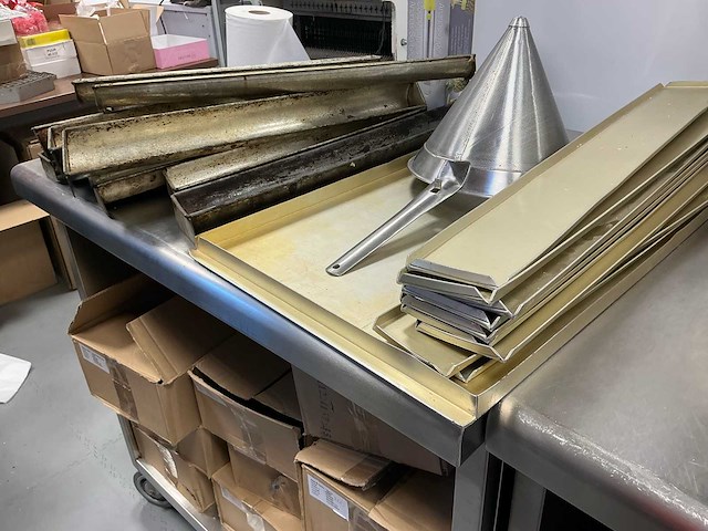 Lot bakkerijmaterialen overige bakkerij benodigdheden - afbeelding 4 van  9