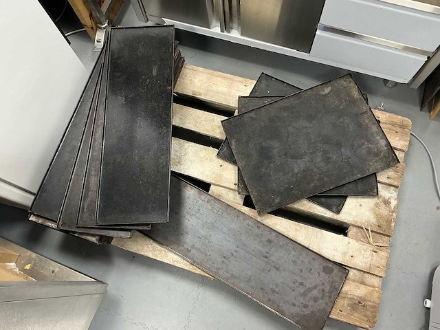 Lot bakplaten overige bakkerijmachines - afbeelding 2 van  3